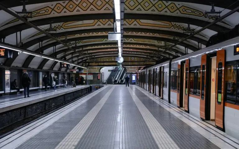 Se déplacer en Espagne en transports locaux, du bus de quartier au train grande vitesse